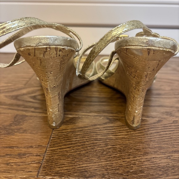 Bravo Browns gold wedges size 7 - Picture 4 of 5
